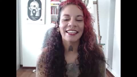 Instagram Valerie yourdream online show from March 25, 4:13 pm