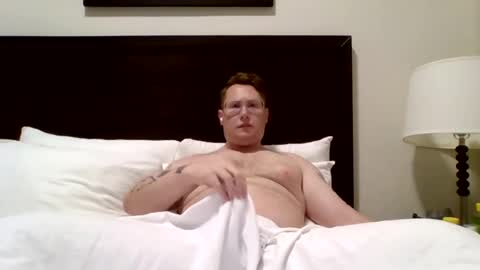 Snapshot of redbwc96 chatting on June 10, 11:20 am redbwc96 online show from June 10, 11:20 am