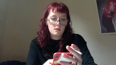 redcassie666 online show from May 19, 1:28 pm