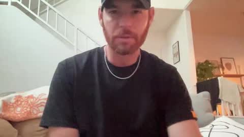 Snapshot of reddead7100 chatting on November 16, 12:05 am reddead7100 online show from November 16, 12:05 am