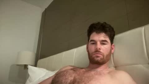 Snapshot of reddead7100 chatting on January 13, 1:22 am reddead7100 online show from January 13, 1:22 am