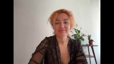 reddgirll online show from February 24, 1:10 pm