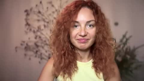 reddgirll online show from September 15, 7:36 pm