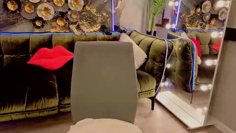 Lily online show from September 24, 11:08 pm