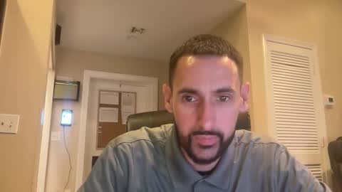 Snapshot of redlineentertainment chatting on June 4, 2:17 am Anthony Starr online show from June 4, 2:17 am