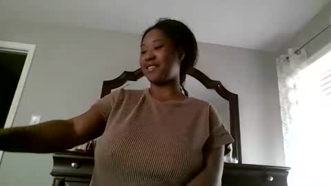 Snapshot of redmagic2026 chatting on April 1, 7:55 pm redmagic2026 online show from April 1, 7:55 pm