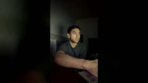 RedManMoans online show from June 18, 6:24 am