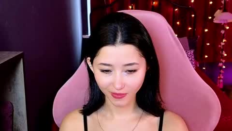 Snapshot of redmidnight_ chatting on May 15, 4:03 pm Kiara online show from May 15, 4:03 pm