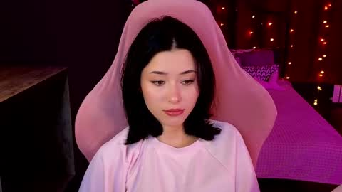 Snapshot of redmidnight_ chatting on May 23, 8:57 pm Kiara online show from May 23, 8:57 pm
