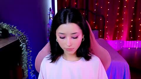Snapshot of redmidnight_ chatting on June 2, 3:58 pm Kiara online show from June 2, 3:58 pm