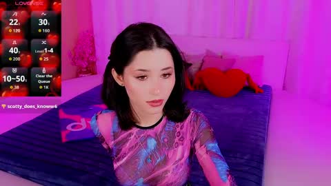 Snapshot of redmidnight_ chatting on June 6, 3:50 pm Kiara online show from June 6, 3:50 pm