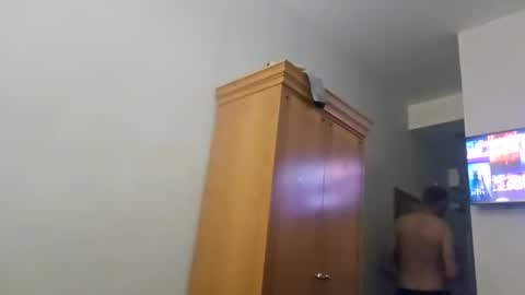 redrodridding online show from November 11, 5:57 pm