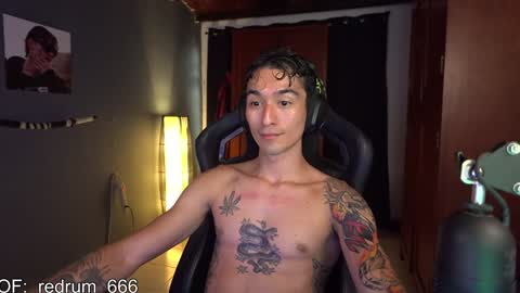 Snapshot of redrum_696 chatting on January 26, 9:29 pm Red online show from January 26, 9:29 pm