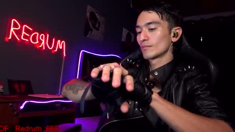 Snapshot of redrum_696 chatting on September 18, 4:31 pm Red online show from September 18, 4:31 pm