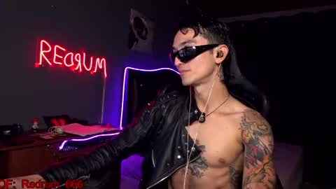 Snapshot of redrum_696 chatting on September 20, 10:22 pm Red online show from September 20, 10:22 pm