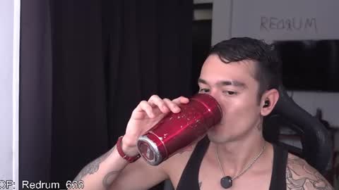 Red online show from July 22, 8:44 pm