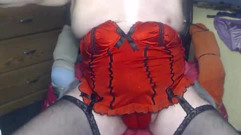 Red Satin Coat online show from September 28, 3:56 am