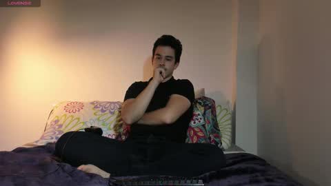 RedsoulReaver online show from November 11, 12:10 am