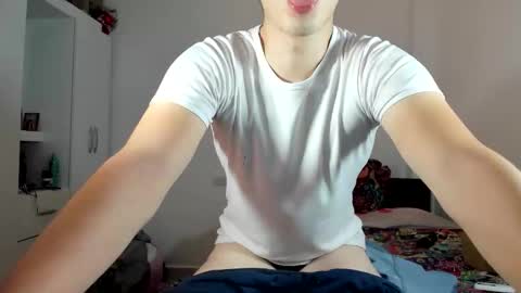 RedsoulReaver online show from December 22, 4:26 pm