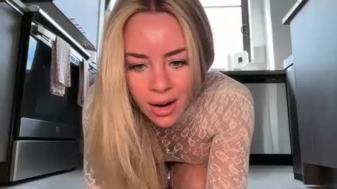 Reece Marie online show from September 22, 3:03 pm