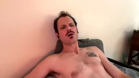 Snapshot of reed_thomas chatting on December 25, 1:20 am Reed Thomas online show from December 25, 1:20 am