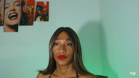 Snapshot of reed_veltet chatting on October 7, 4:20 am reed_veltet online show from October 7, 4:20 am