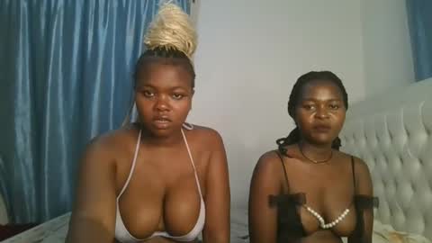 Snapshot of reenie_barbie chatting on February 28, 6:52 pm barbie online show from February 28, 6:52 pm