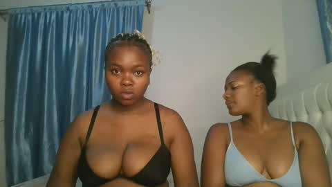 Snapshot of reenie_barbie chatting on March 2, 6:51 pm barbie online show from March 2, 6:51 pm