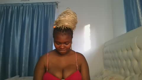 Snapshot of reenie_barbie chatting on March 4, 4:38 am barbie online show from March 4, 4:38 am