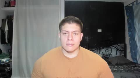 regan_jhonson online show from March 11, 6:10 am