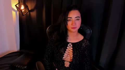   online show from November 21, 4:11 am