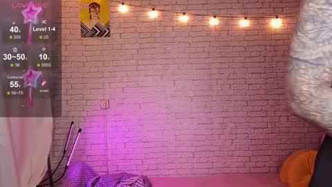 ReginaHawkinss online show from November 29, 10:40 am