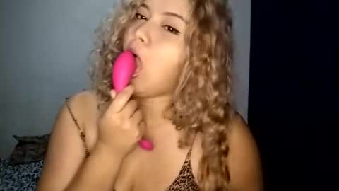 Tania Nixx online show from February 12, 10:14 am