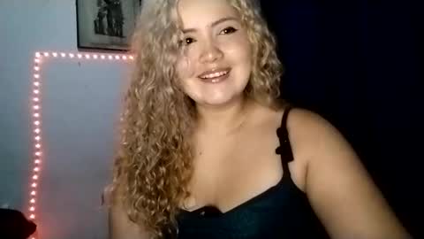 Tania Nixx online show from February 26, 7:09 am