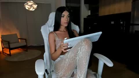  REICHEL  online show from April 22, 2:47 am