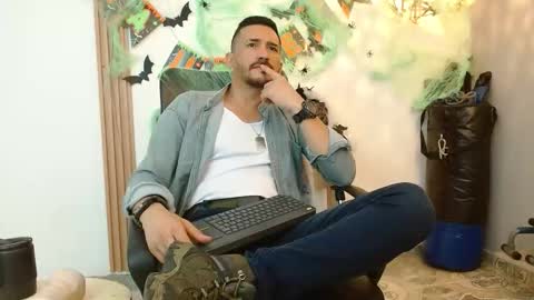   REIKO  online show from October 14, 3:13 pm