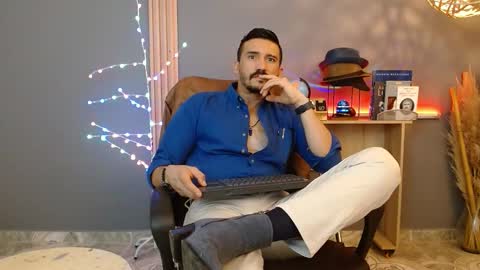   REIKO  online show from March 2, 6:04 pm