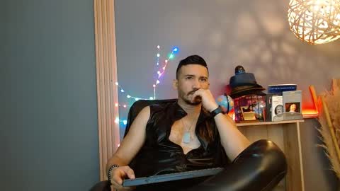   REIKO  online show from March 26, 2:55 pm