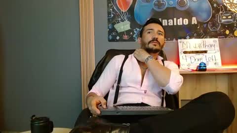   REIKO  online show from April 14, 3:07 pm