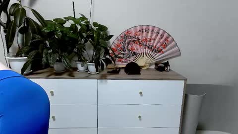 Reina QT online show from September 15, 3:12 pm