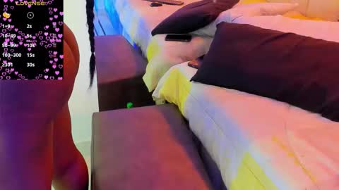 Miah online show from November 21, 5:06 am