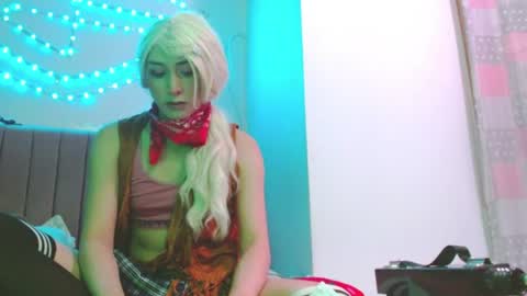 Snapshot of reiv_femboy chatting on June 16, 2:03 am reiv_femboy online show from June 16, 2:03 am