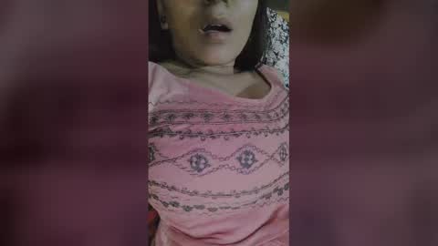 Snapshot of rekharai chatting on June 25, 6:01 pm payel online show from June 25, 6:01 pm