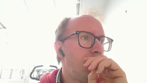 Snapshot of relaxnchat41 chatting on October 27, 9:46 am relaxnchat41 online show from October 27, 9:46 am