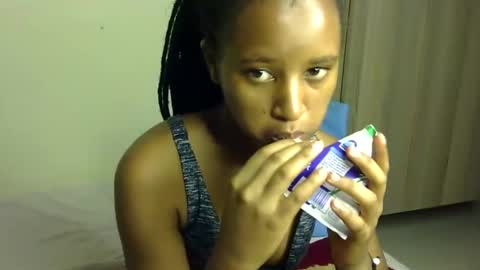 Snapshot of rellings_maya chatting on January 21, 8:08 am rellings-maya online show from January 21, 8:08 am