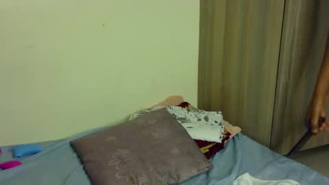 Snapshot of rellings_maya chatting on January 23, 11:58 am rellings-maya online show from January 23, 11:58 am