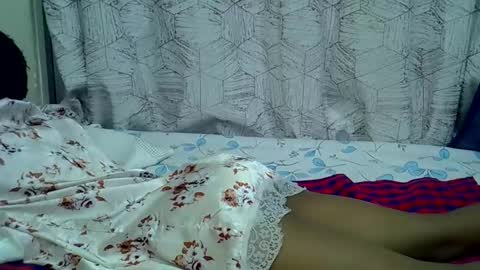 Snapshot of rellings_maya chatting on October 16, 8:10 pm rellings-maya online show from October 16, 8:10 pm