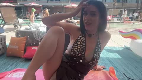 Remi online show from April 22, 10:55 pm