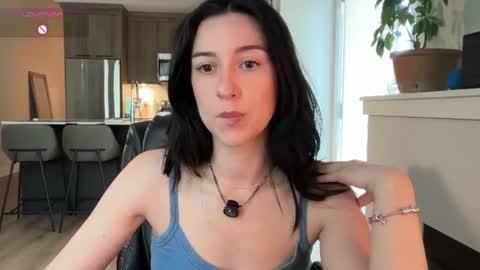 Remi online show from June 9, 8:09 pm
