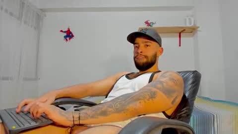 Rmy Steen online show from March 19, 10:36 pm